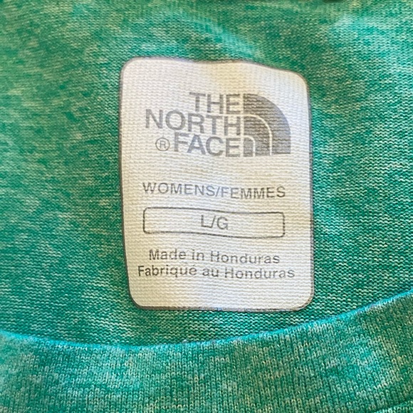 The North Face Women’s Tee,‎ Size Large - Picture 7 of 12